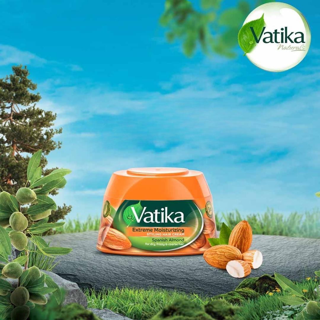 Vatika Crema de Peinar Almendra 140 ml